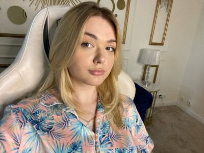 Alexandra_054