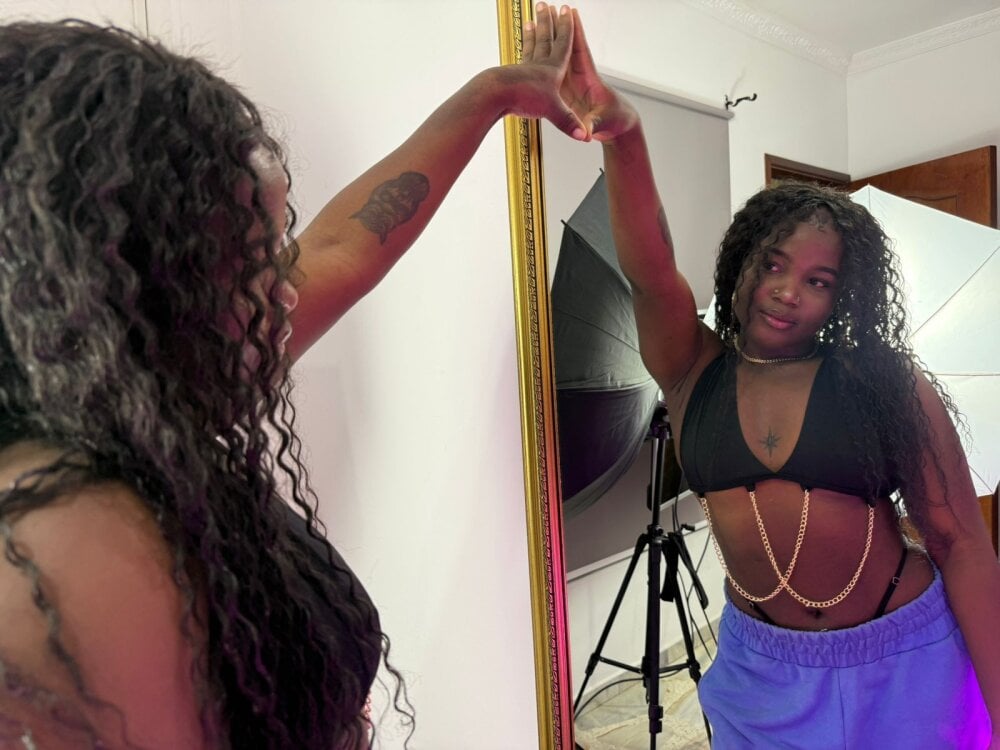 amateursex-livecam.com irisherrera_ livesex profile in colombia-co cams