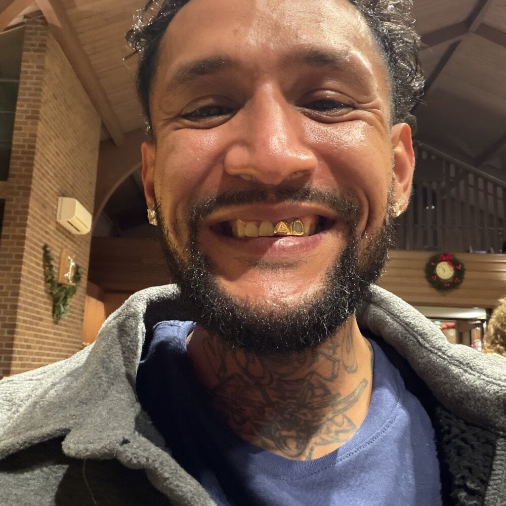 CcincoVilla's Offline XXX Chat