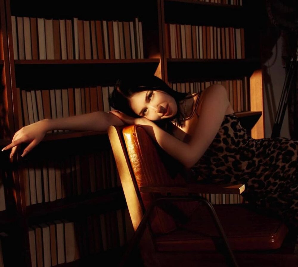 webcam-sexe.net isabella_fontanaa livesex profile in ill-let-you-guess cams