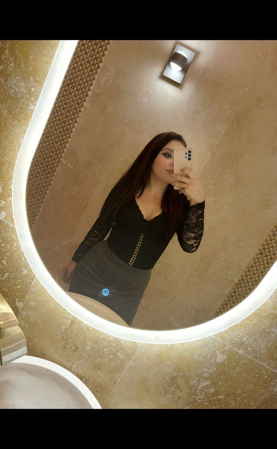 pornsexycams.com elssa_azzuro livesex profile in deutsch cams