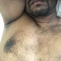 yuzufdxb's webcam live show