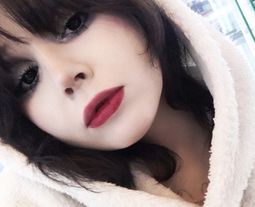Lizz_Vizz profile