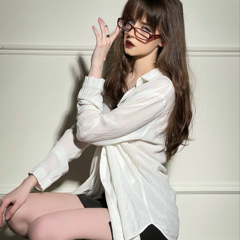 Orianna_Kokkinos' Offline XXX Chat