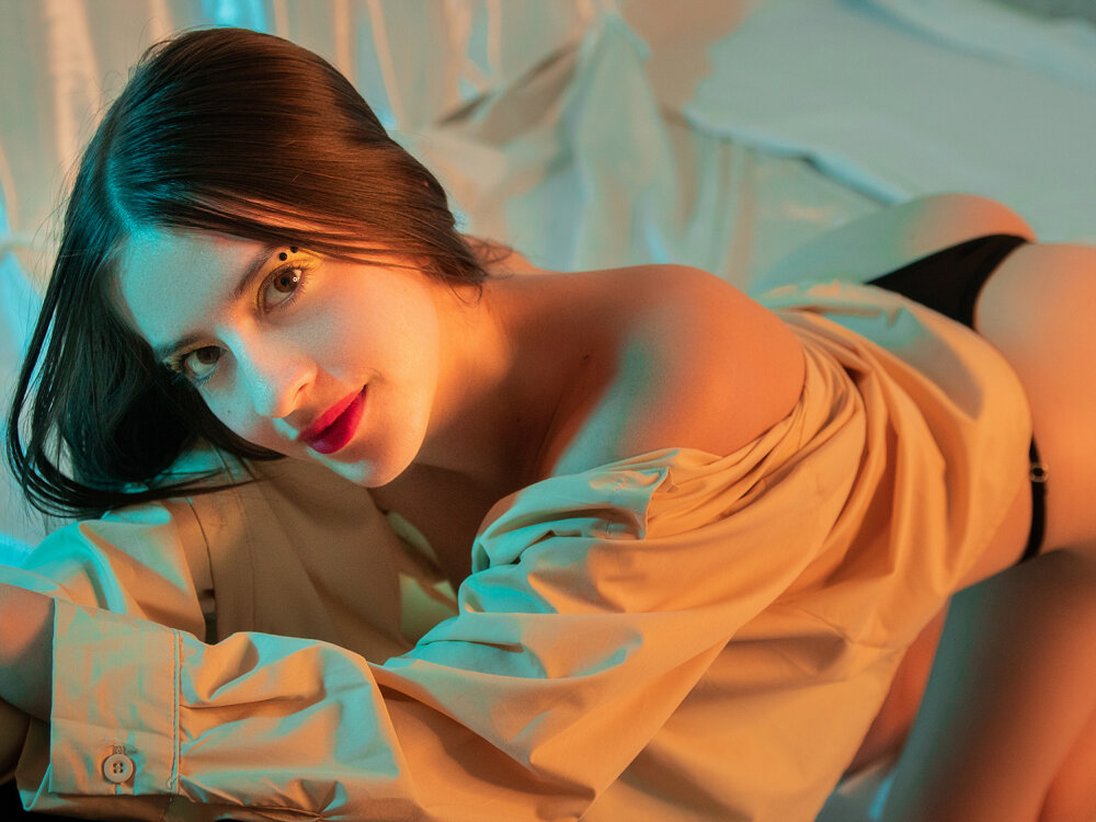 Live sex webcam photo for Rhous_Mariani #289936944