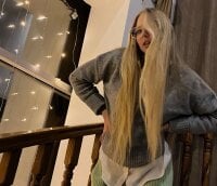 JaneAbbott's Offline Chat Room