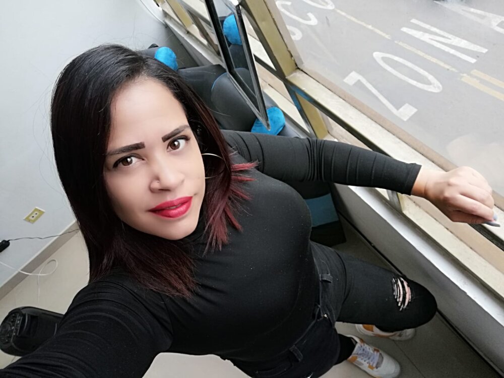 sexcityguide.com rachellparker_ livesex profile in latin cams