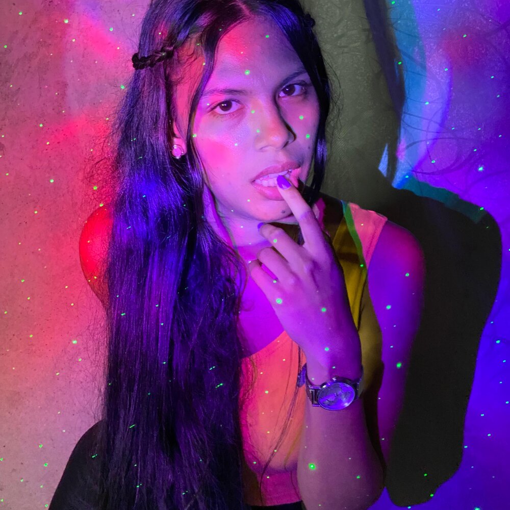 Luna_LatinGirl profile