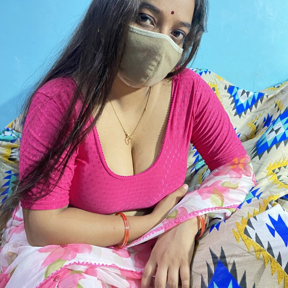 sexi-bhabhi-rimi from stripchat