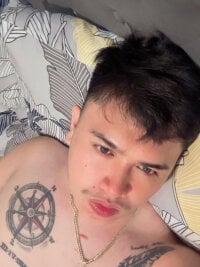 AsianBoy_Howard's webcam live show