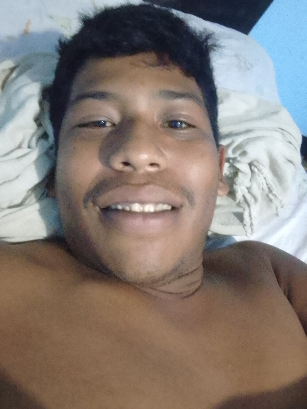 Antoniodeivis12's Offline XXX Chat