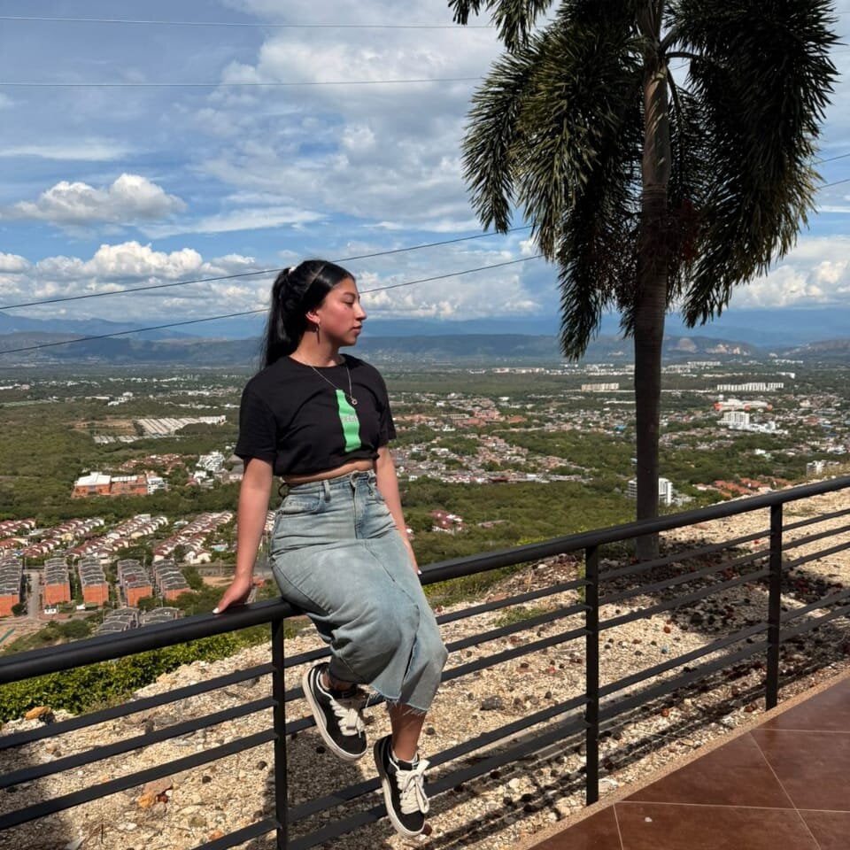 nicki_slave_bdsm webcam profile - Malagasy