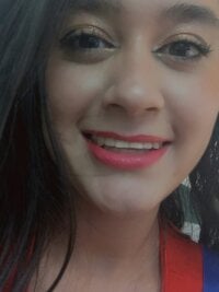 EmilyHanks_ Webcam Model Profile