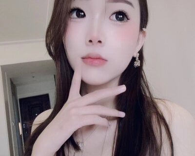 MeiMei-- live on StripChat