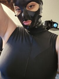 amazonjoy2's Offline Chat Room