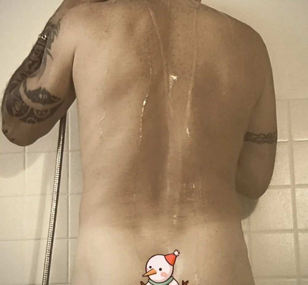 Love-sex84's Offline XXX Chat