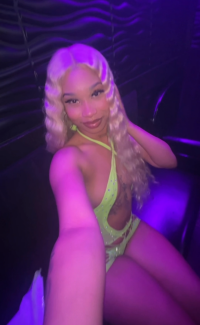 nikkiibabby