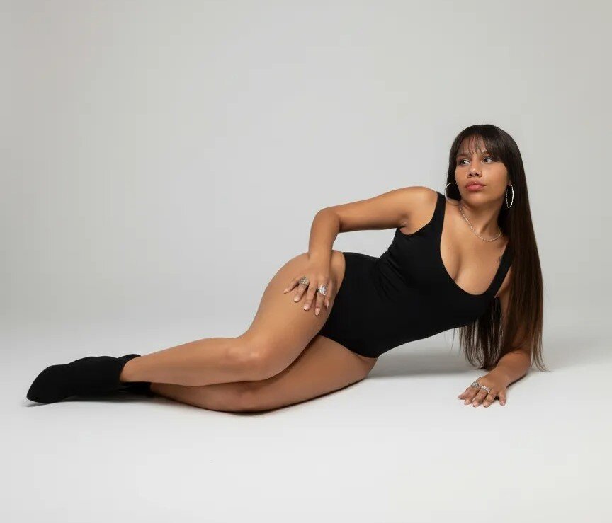 Latina_Sarai
