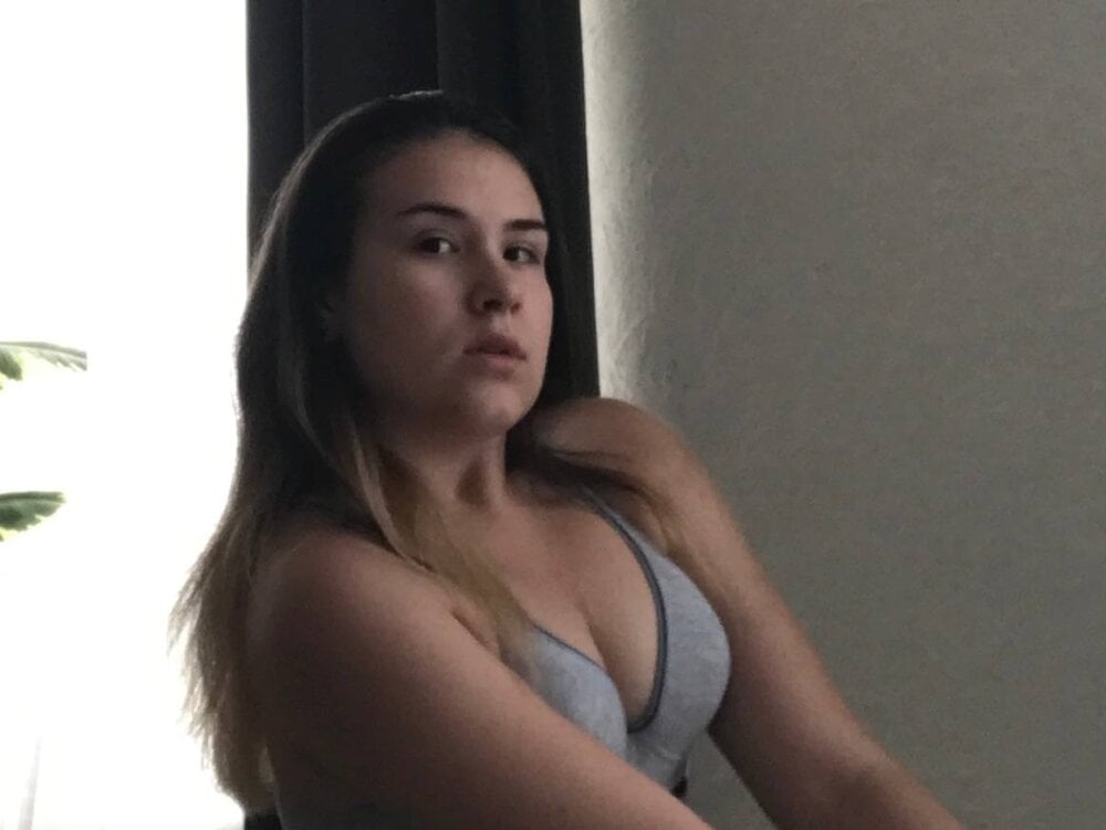 elizabethdixon from stripchat
