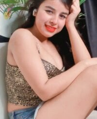 allina__01's Offline Chat Room