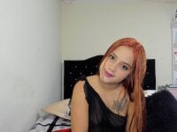 vickywalkeerX's Offline Chat Room