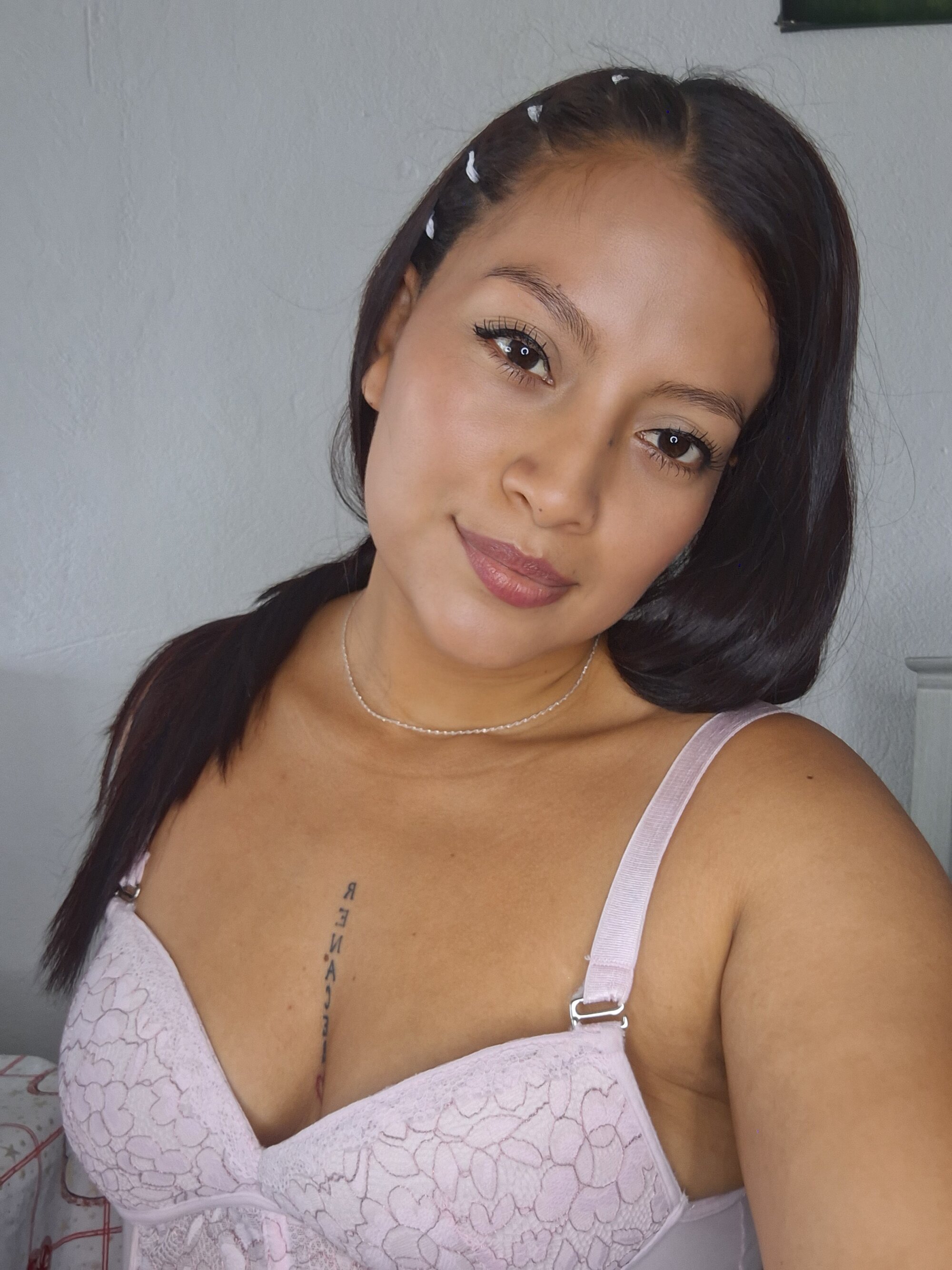 Nahomi_oficial