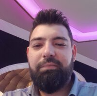 RideOrJump's Offline Chat Room