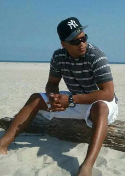 prettyboyred from stripchat
