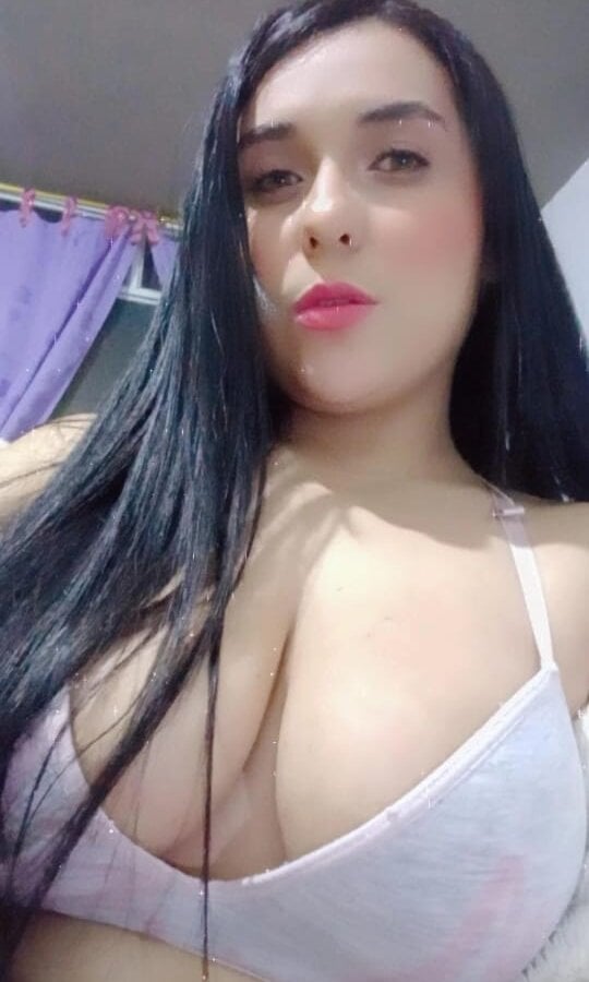 kymberlaury from stripchat
