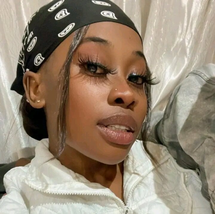 theecapricorn from stripchat