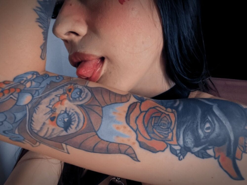 valentinabianchi from stripchat