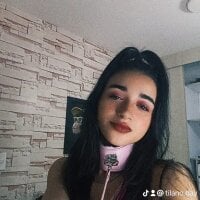 Simonetha_01's Offline Chat Room