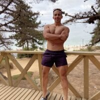 m_hotbuilder2's Offline Chat Room
