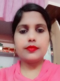 AMISHA_'s Offline Chat Room