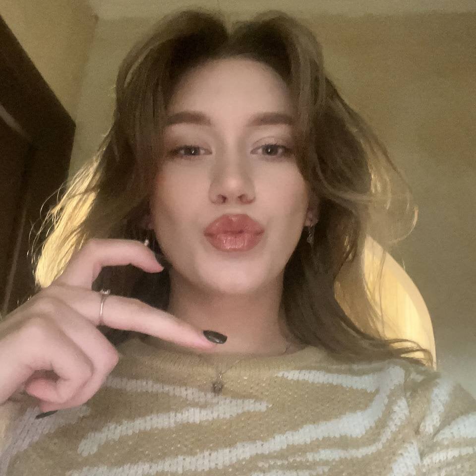 laughing_angel_ from stripchat