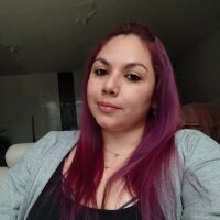 Veroniica_Lendon's Offline Chat Room