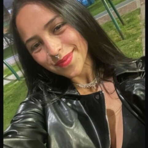 stripchat millyjones303av webcam profile pic via mega-camsex.com