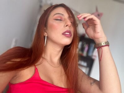 Lina22_ - athletic redheads