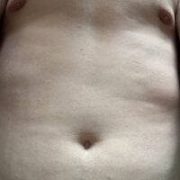 Mann12x4's webcam live show