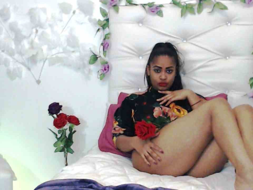 Jazmin_LovayのオフラインXXXチャット