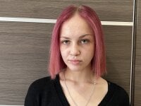 TessaMali's Offline Chat Room