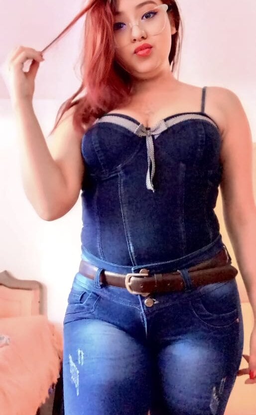 karma_scarlett's Offline XXX Chat