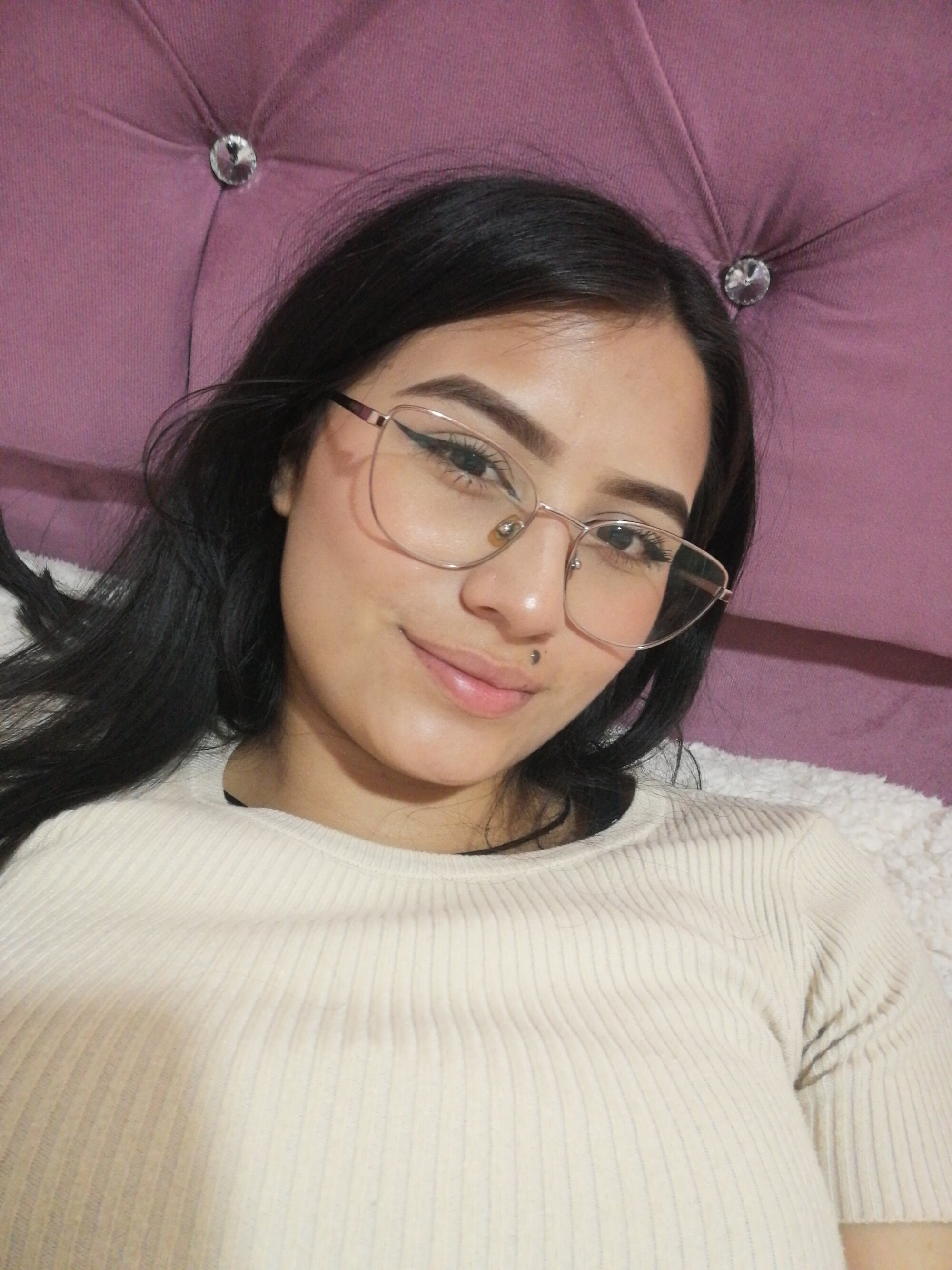 Chloe_a