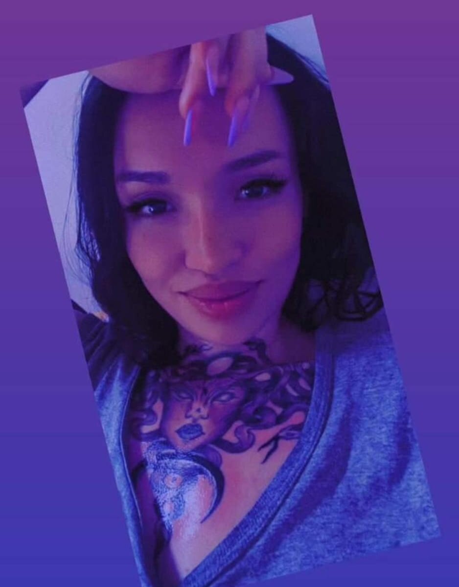 Live sex webcam photo for _Medusa25_ #288787507