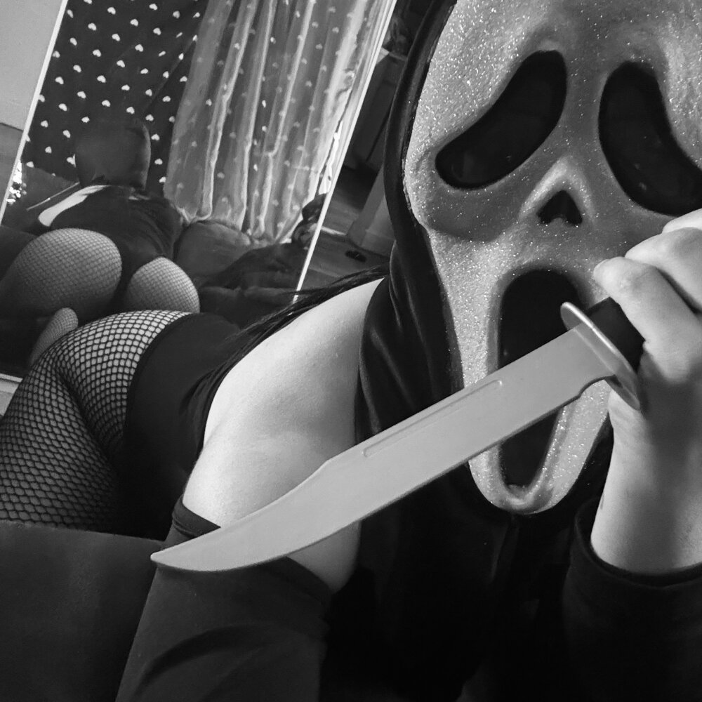 Yeye1309's Offline XXX Chat