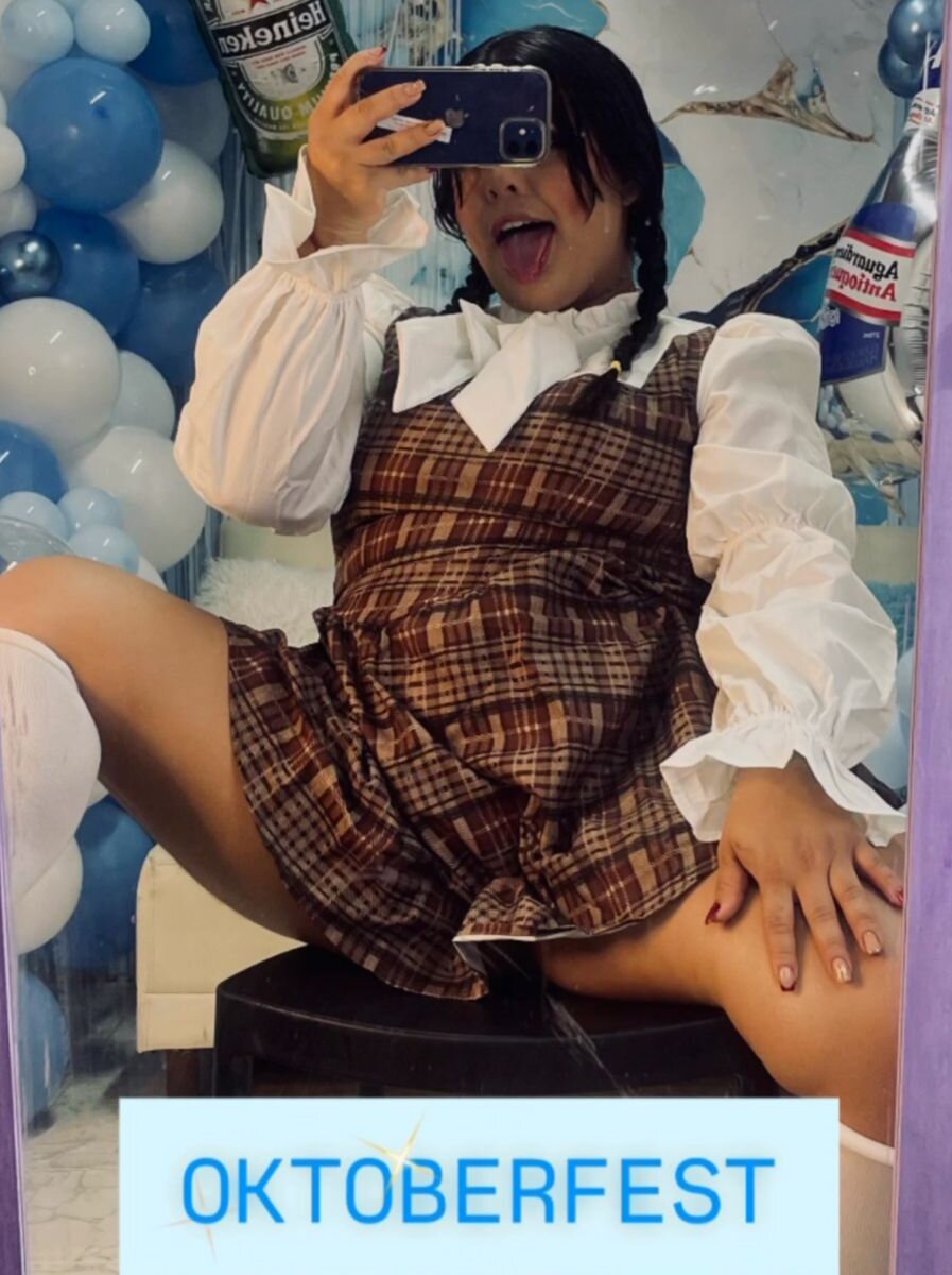 danniela18_