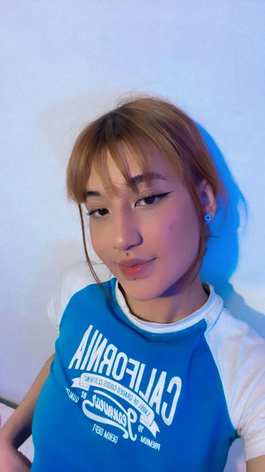 Nicolle_pink