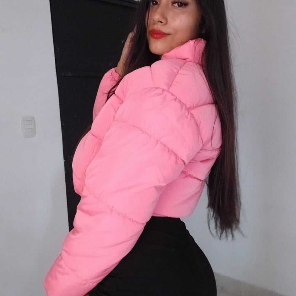 emily_delmont profile