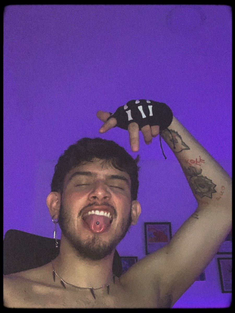 sebasxxl12 from stripchat