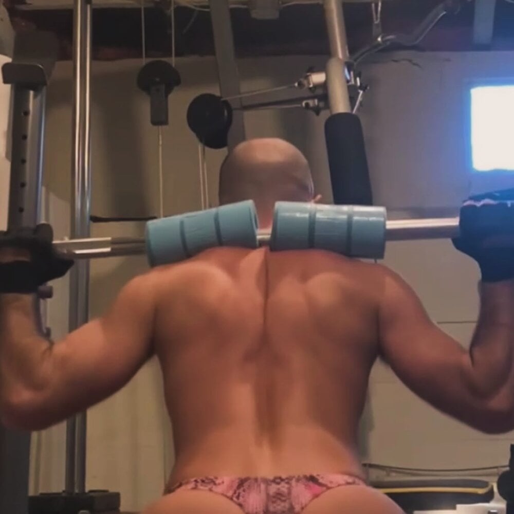 THEbeardedGays profile